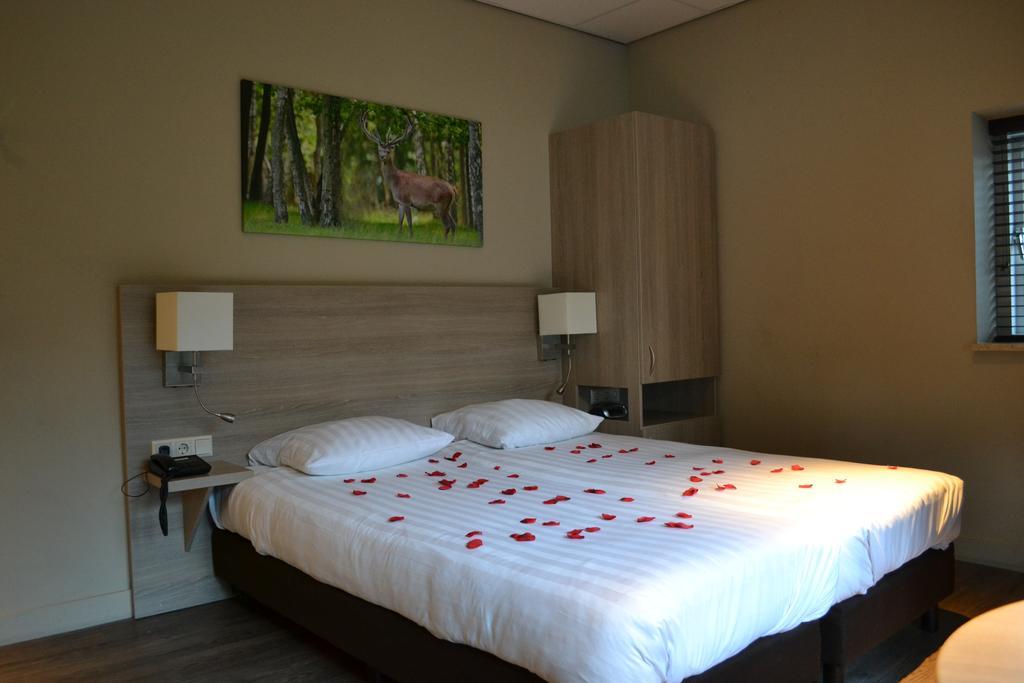 Fletcher Hotel Het Veluwse Bos Beekbergen Rum bild