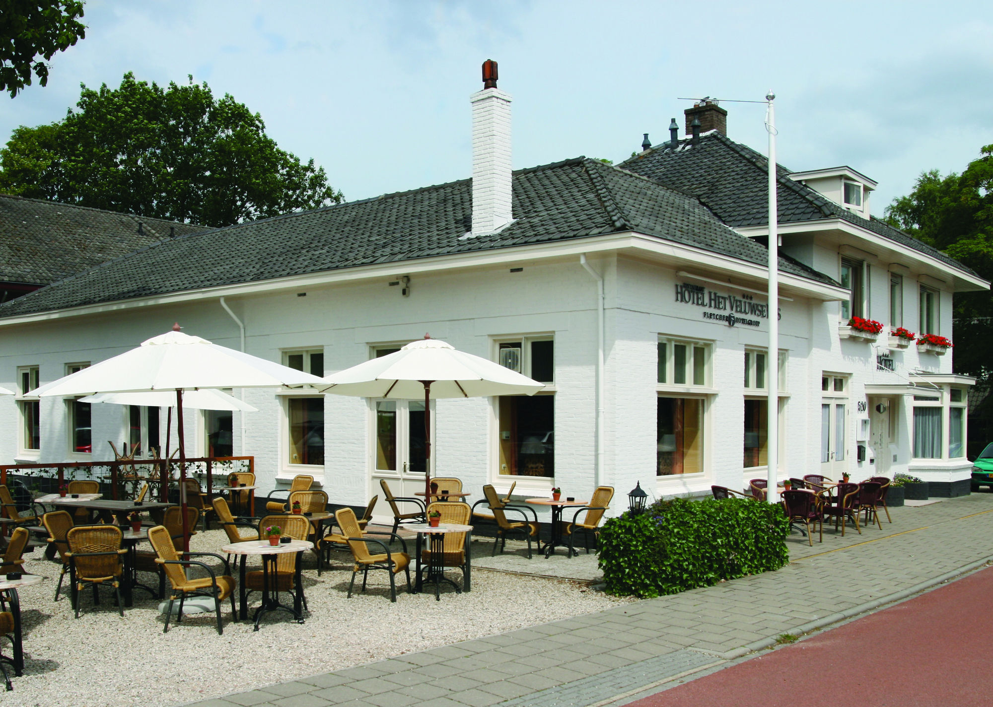 Fletcher Hotel Het Veluwse Bos Beekbergen Exteriör bild